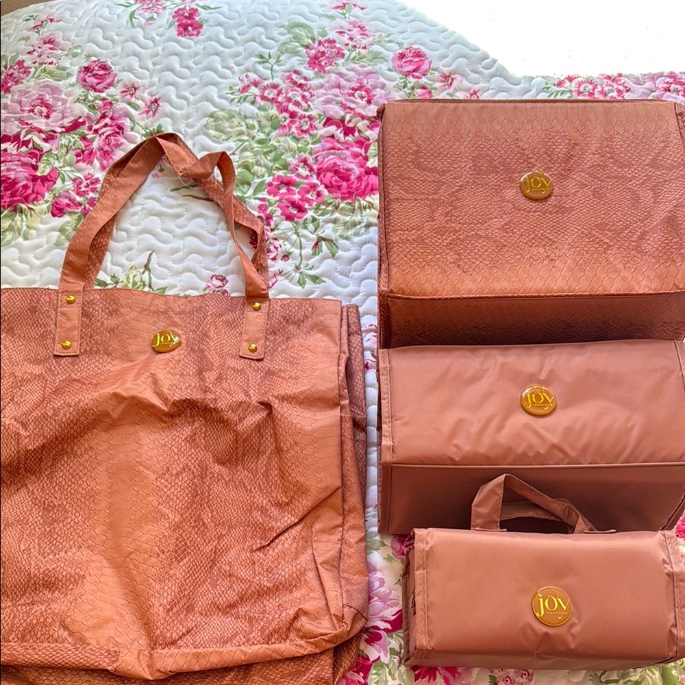Joy Mangano 4 Piece Women's Pink Tote Bag Set